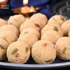 Read more about the article COCONUT MAWA KE LADOO